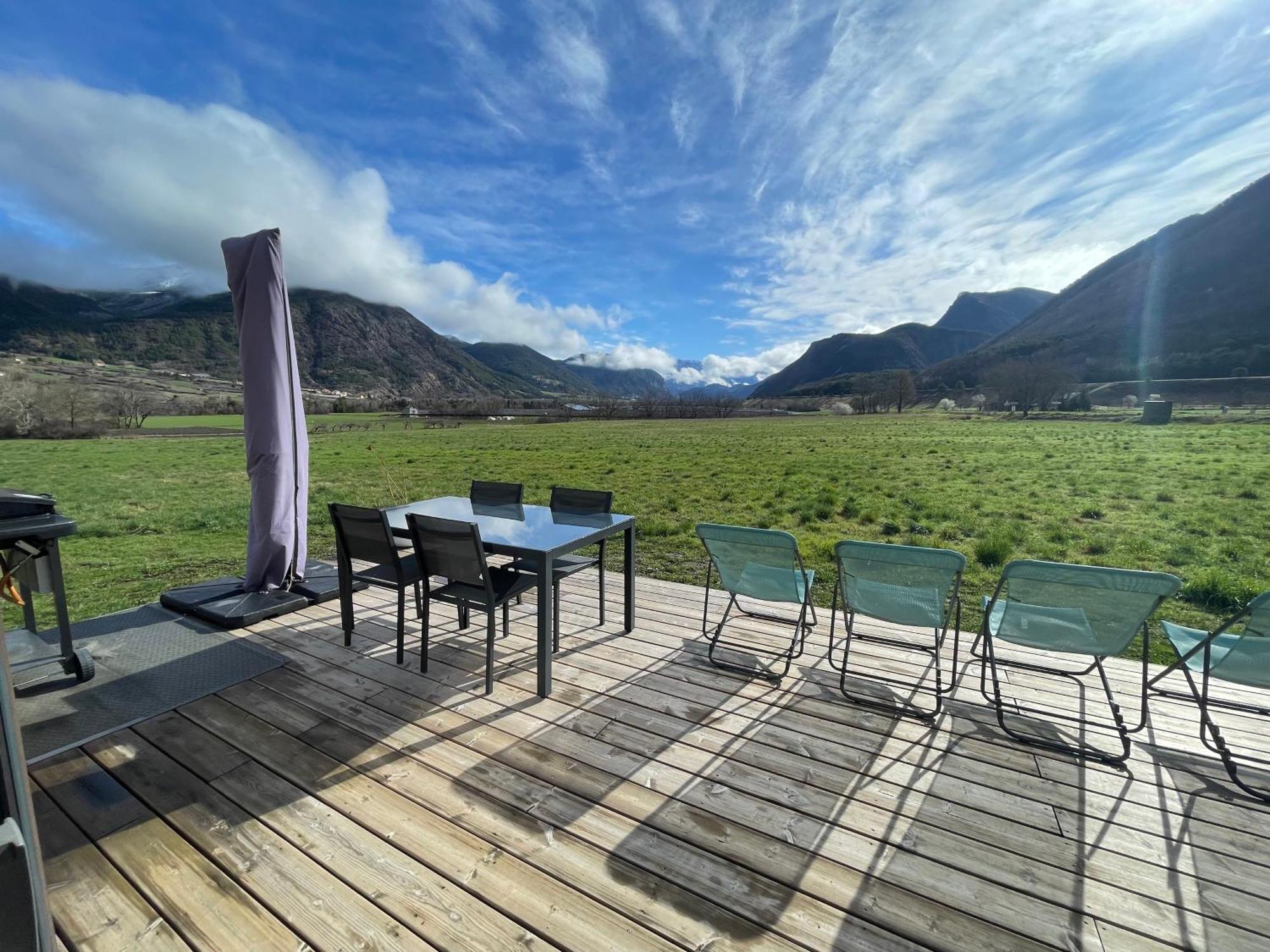 Charmant Logement Entre Lac Et Montagne Rochebrune  Exterior foto